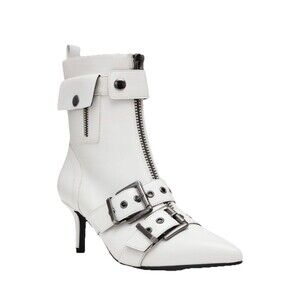 Wild Pair Moonbeam Womens Buckle Booties white Pointed Toe Heeled Boots Size 5M